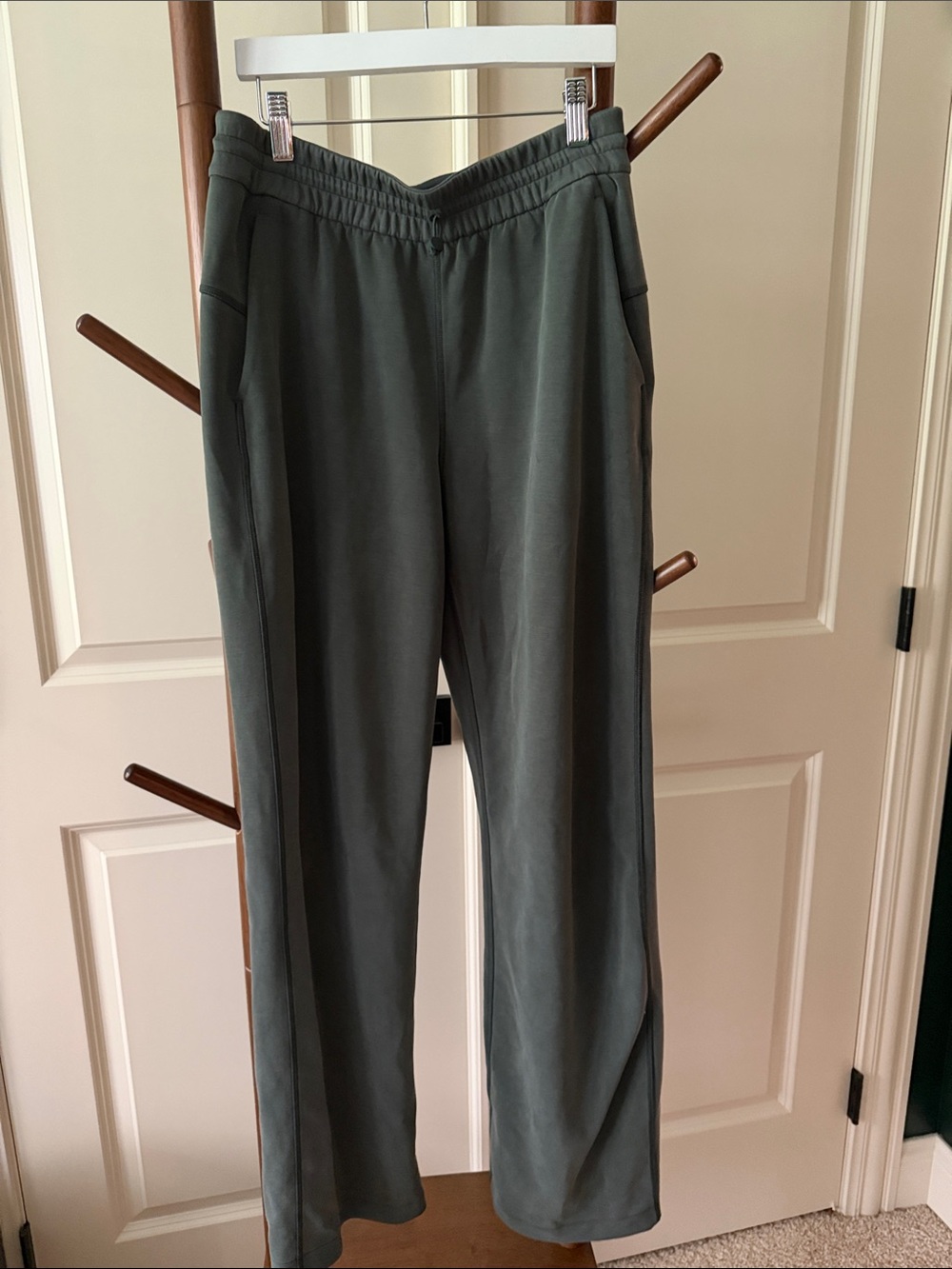 lululemon athletica pants in Olive Green